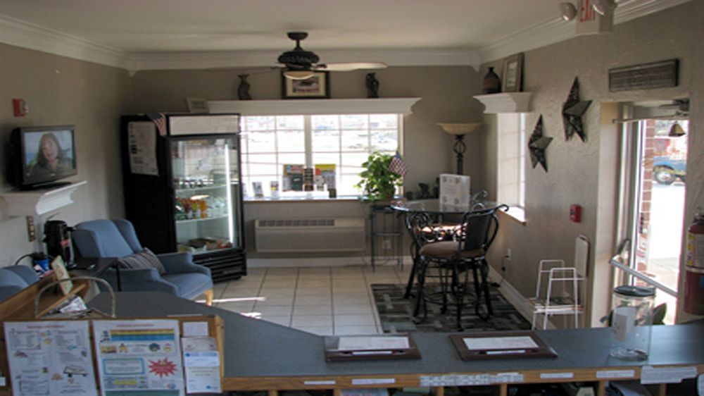 Weston Inn & Suites Rusk Bagian luar foto